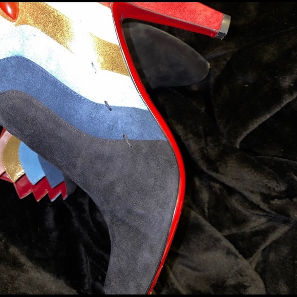 SOLD Authentic Christian Louboutin booties - Picture 7 of 8